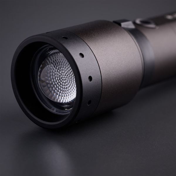 Svítilna Ledlenser P7R Signature