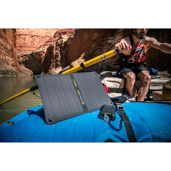 GOAL ZERO VENTURE 35 SOLAR KIT