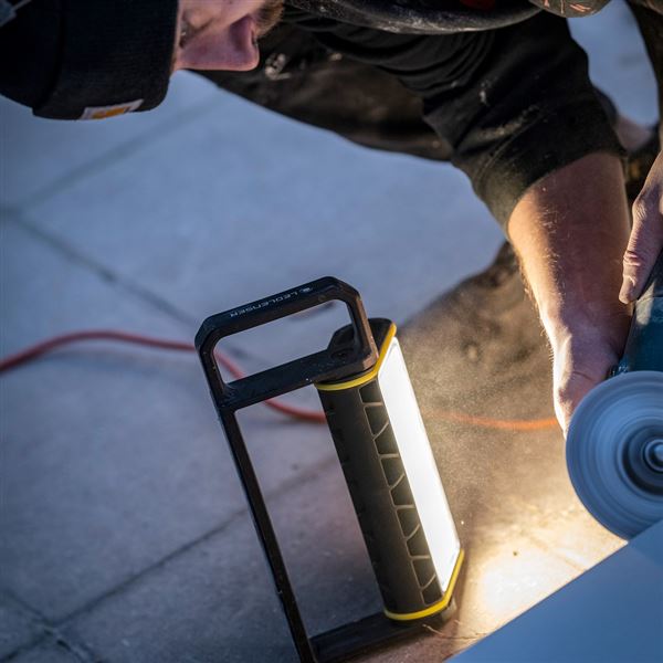 Pracovní svítilna LEDLENSER AF4R work