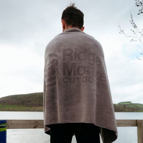 Rychleschnoucí osuška RidgeMonkey QuickDry Bath Towel
